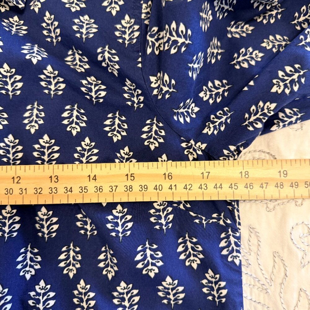 Talbots Button Up Size S Petite Blue White Tropical Long Sleeve Cotton 2 Shirts - Picture 7 of 14